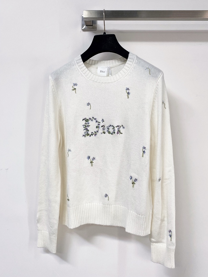 Colorblock Letter Print Slim Fit Long Sleeve Knit Top