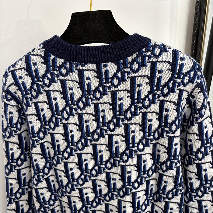 Rhinestone Bee Graphic Monogram Wool Knit Pullover Sweater