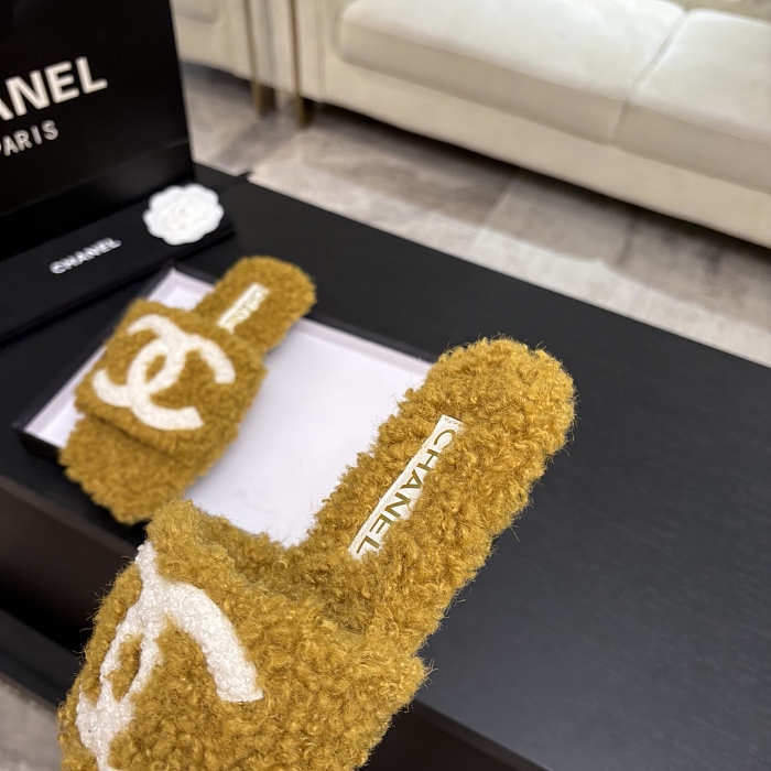 Fuzzy Shearling Open Toe Flat Slippers