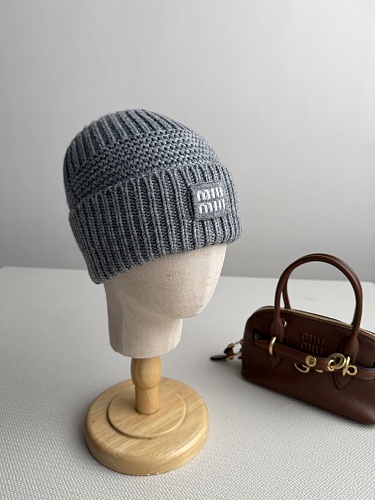 Cozy Ribbed Knit Cashmere Blend Foldover Beanie Hat