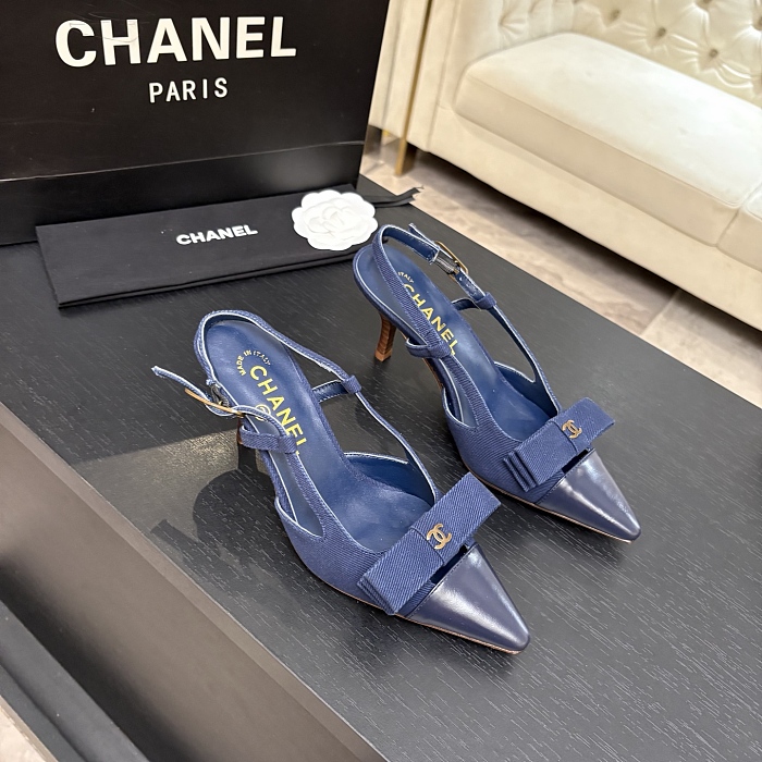 Heeled Slingback Pumps With Bow And Pointed Toe