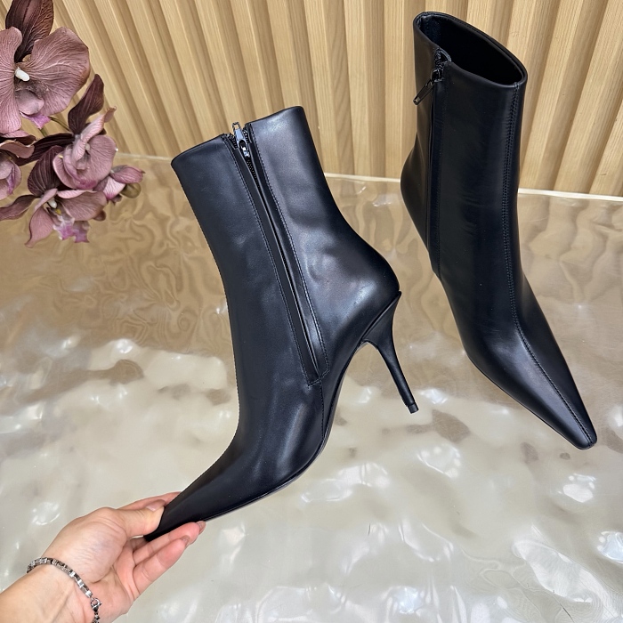 Black Pointed Toe Stiletto High Heeled Ankle Boots With Side Zipper