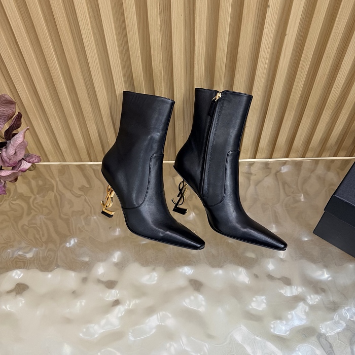 Black Pointed Toe Stiletto Heel Ankle Boots With Metal Heel