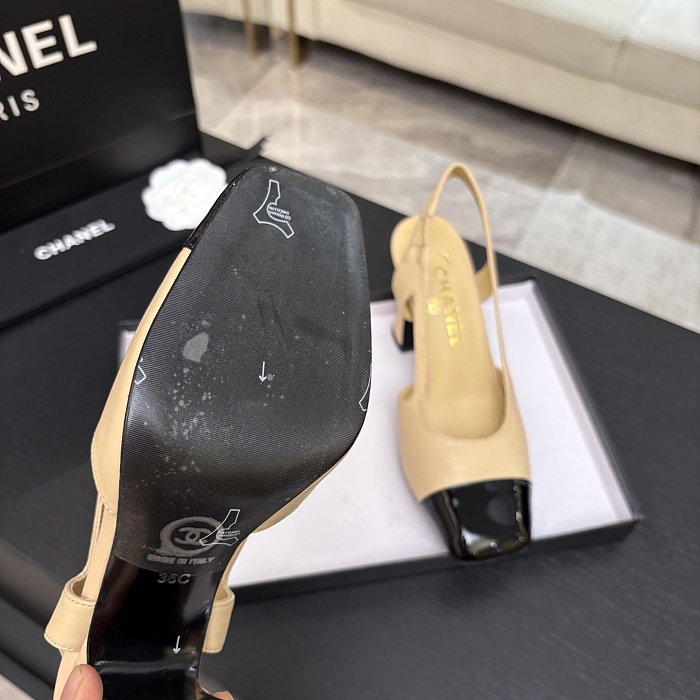 Chunky High Heel Slingback Pumps With Cap Toe
