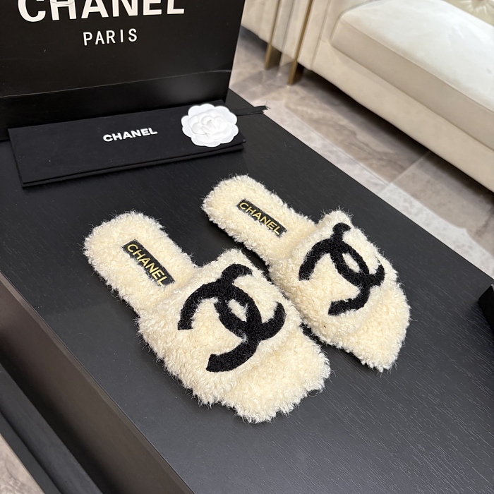 Fuzzy Shearling Open Toe Flat Slides