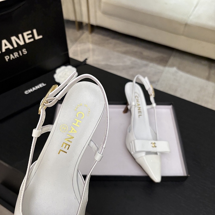 White Pointed Toe Bow Decorated Slingback Pumps