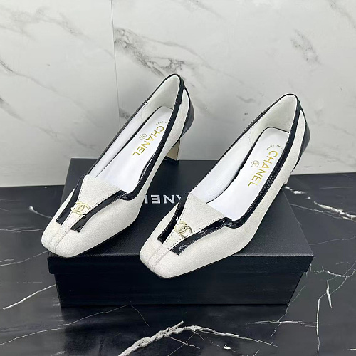 Two-Tone Suede And Patent Leather Heeled Pumps