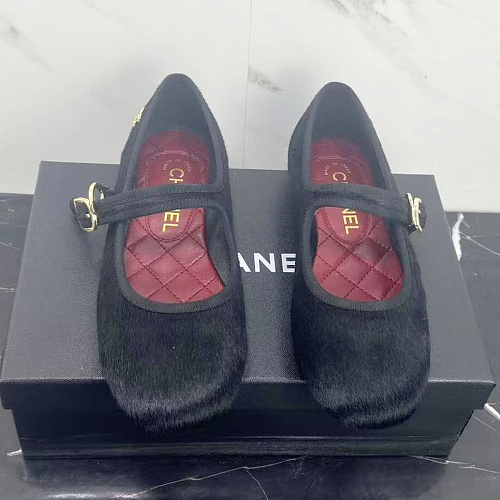 Black Textured Mary Jane Flats With Strap