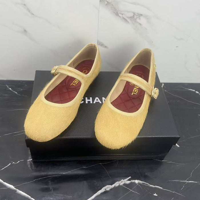 Yellow Calf Hair Mary Jane Flat Shoes With Instep Strap