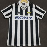 1995/97 JUV Home Retro Soccer Jersey