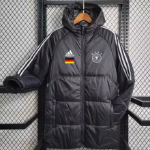 2023/24 Germany Black Cotton Jacket 白三边