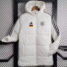 2023/24 Germany White Cotton Jacket 黑三边