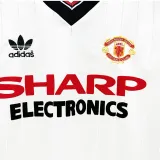 1982/83 M Utd Away White Retro Soccer Jersey