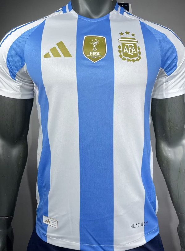 2024/25 Argentina Home Player Version Soccer Jersey  (Have FlFA World Champion 2022 有胸前章)
