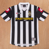 2001/02 JUV Home Retro Soccer Jersey