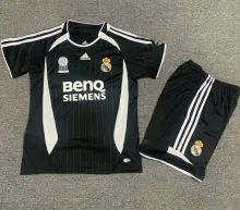 2006/07 RM Away Black Retro Kids Soccer Jersey