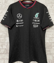 2024/25 Mercedes AMG Petronas F1 Black Team T-Shirt (圆领)