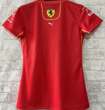2024/25 Ferrari F1 Red Women Team T-Shirt (女装圆领)