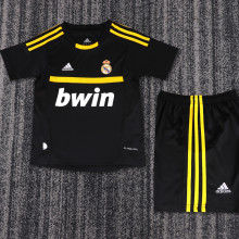 2011/12 RM Goalkeeper Black Retro Kids Soccer Jersey