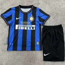 2010 In Milan Home UCL Final Version Retro Kids Soccer Jersey 胸前有决赛小字版