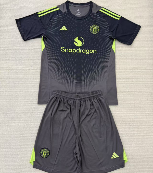 2025/26 M Utd Goalkeeper Kids Soccer Jersey
