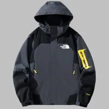 2025/26 TTHE NORTH FACE Windbreaker 冲锋衣
