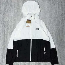 2025/26 TTHE NORTH FACE Windbreaker