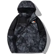 2025/26 TTHE NORTH FACE Windbreaker