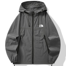 2025/26 TTHE NORTH FACE Windbreaker
