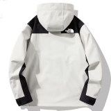 2025/26 TTHE NORTH FACE Windbreaker 冲锋衣