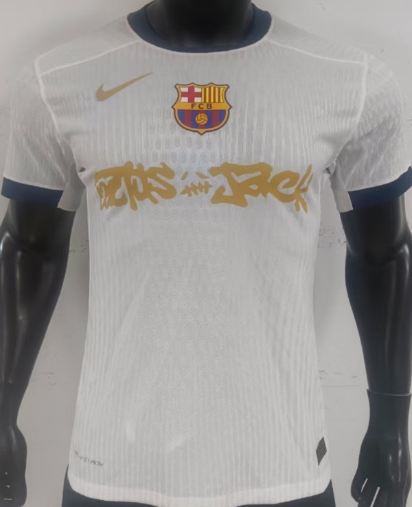 2024/25 BA x Travis Scott White Player Version Soccer Jersey   胸前 新 广告