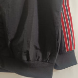 2025/26 M Utd Retro Windbreaker Jacket