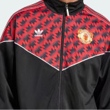 2025/26 M Utd Retro Windbreaker Jacket