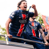 CHAMPIONS OF EUROPE 25 ICIC'EST PARIS PSG  Home Blue Player Version Soccer Jersey 2024/25白色底队微 带星塔球员版★★