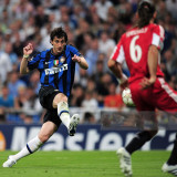 2009/10 In Milan Home Retro Soccer Jersey（胸前有绣欧冠决赛小字）