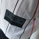 2025/26 JUV White Baseball Player Version T-Shirt  硅胶版