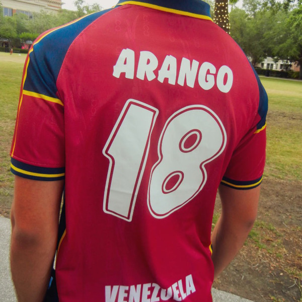 2000 Venezuela Home Red Retro Soccer Jersey