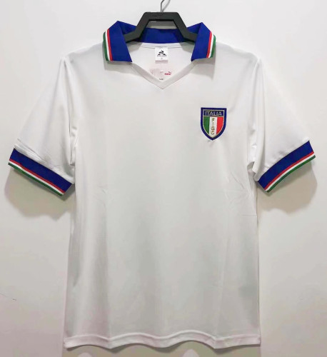 Italy 1982 Away Retro Soccer Jersey Tardelli #14