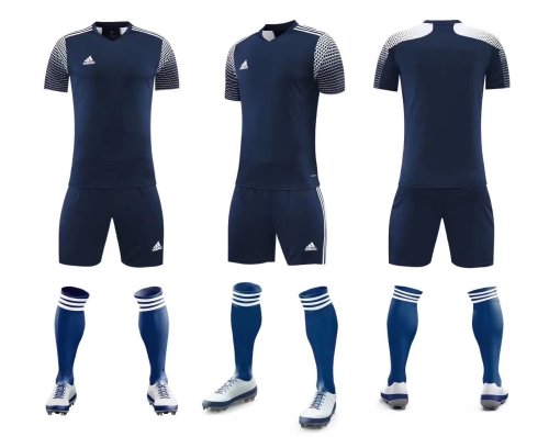 Adult Matchday Team Kits AD723