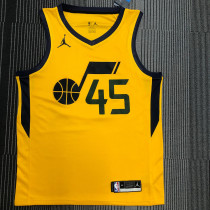 Donovan Mitchell Men's Yellow Swingman Team Jersey - Statement Edition