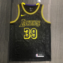 Dwight Howard Men's Black Swingman Team Jersey - Classic Edition