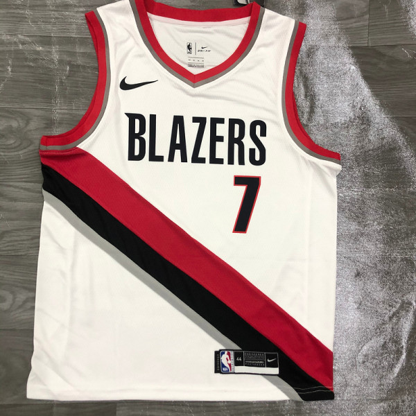 Men's Carmelo Anthony White Swingman Player Jersey - Association Edition
