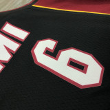 Men's LeBron James 2020-21 Black Swingman Player Jersey - Icon Edition