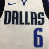 Men's Kristaps Porzingis White Swingman Player Jersey - Association Edition