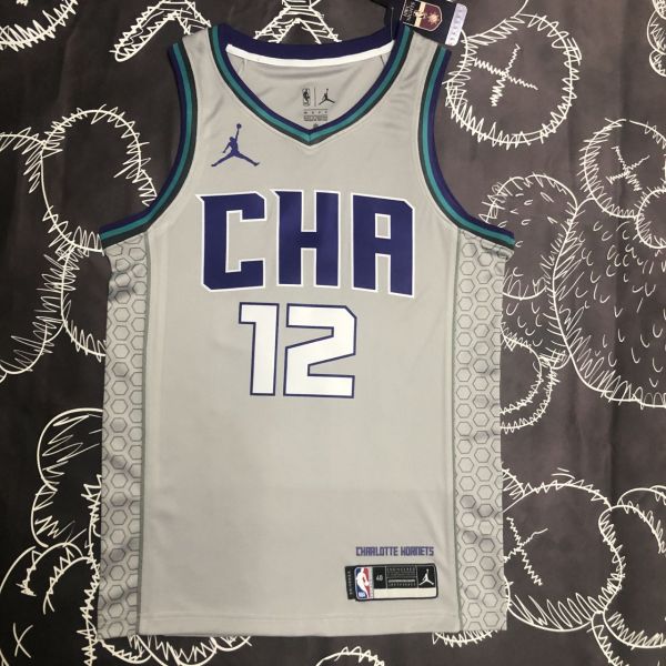 Men's Kelly Oubre Jr. Gray Team Jersey