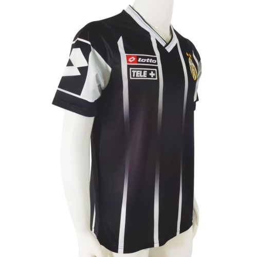 Juventus 2000/2001 Training Retro Jersey
