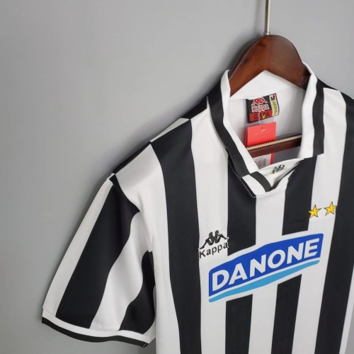 Juventus 1994/1995 Home Retro Jersey