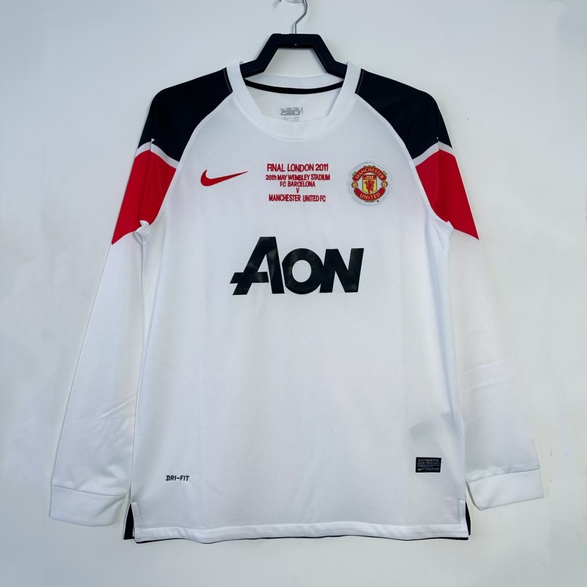 US$ 22.99 - MUFC 2010/2011 UCL Final Away Long Sleeve Retro Jersey