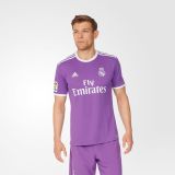 Real Madrid 2016/2017 Away Retro Kit
