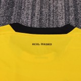Kids Real Madrid 2011/2012 Goalkeeper Retro Kit